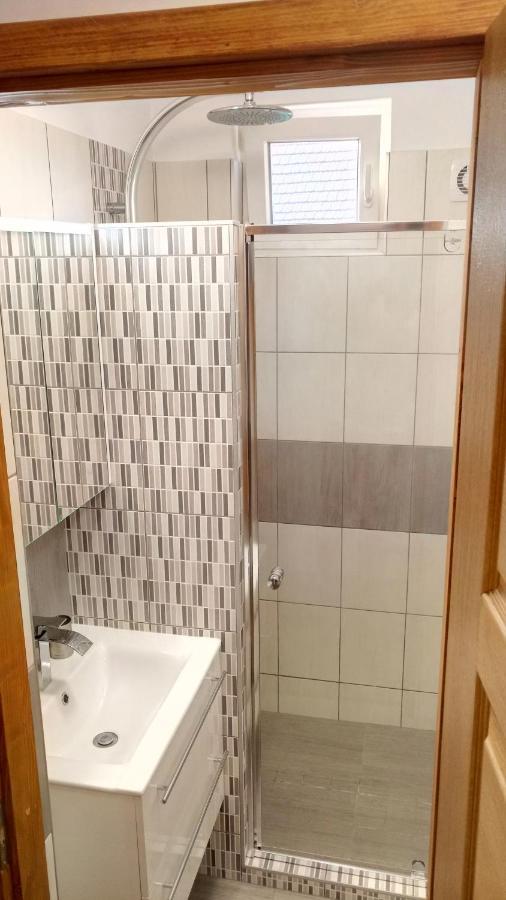 Golden Apartman Orosháza Eksteriør billede